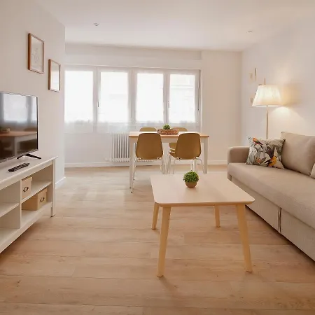 Alojamiento Centro-El Carmen Vut شقة *